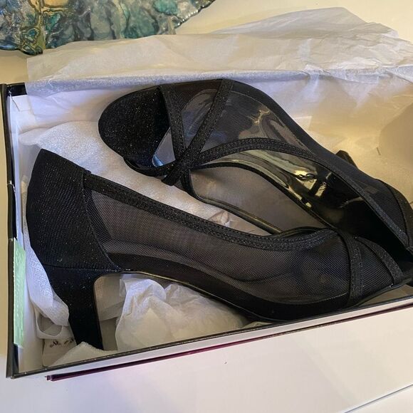 Easy Street Evening Heels Glitter Mesh - Picture 2 of 5